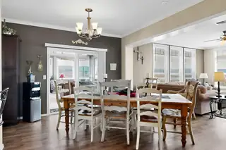 185 PRIVATE DRIVE 1725 Dining Room