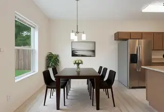 5713 PINNACLE PEAK Court NW 