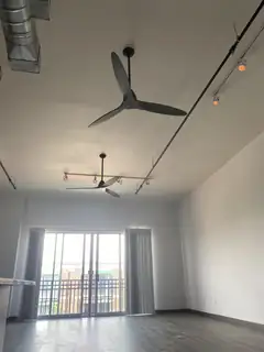 400 CENTRAL Avenue SE 302 