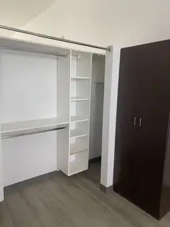 400 CENTRAL Avenue SE 302 