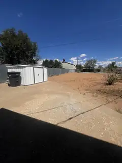 832 TRUMAN Avenue Backyard