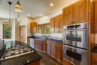 11000 RICHFIELD Avenue NE Kitchen