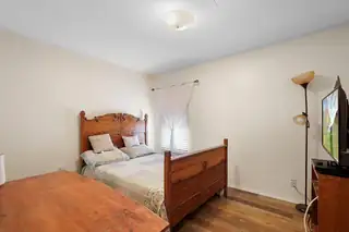3 TOLEDO Avenue Bedroom