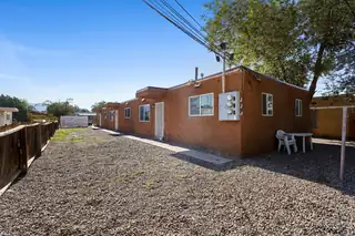 325 TENNESSEE Street NE 