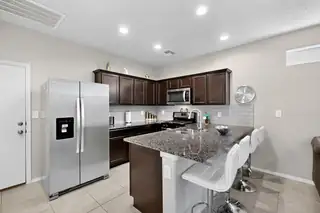 1641 Tierra Verde Loop NW Kitchen