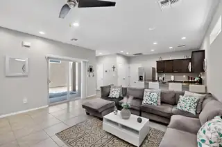 1641 TIERRA VERDE Loop 