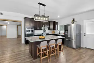 1144 E River Road, Belen