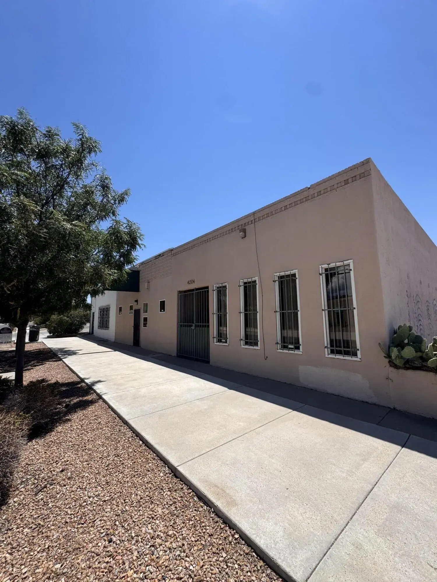 4204-4208 LEAD Avenue SE