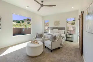 10 Basketweaver Bedroom