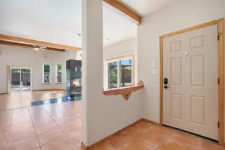 600 FLINT RIDGE Trail SE Living Room