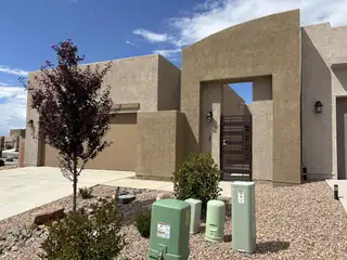 1745 VILLA CONTESA Court NW Exterior Front