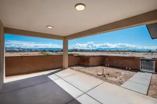 2012 Dekooning Avenue SE Patio