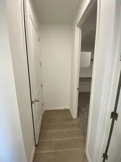 2012 Dekooning Avenue SE 