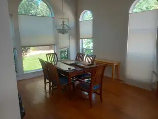 5409 Royal Oak Drive NE 