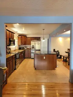 1612 CALIFORNIA Street NE Kitchen