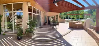 500 CALLE DE WENCES Patio