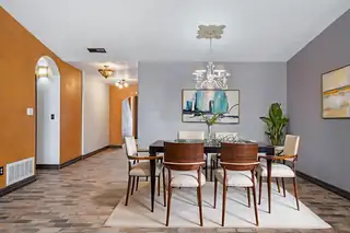 10613 EASY Street NW Dining Room