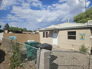 308 LA VEGA Drive SW, Albuquerque