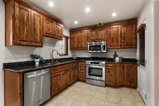 1702 PARK Avenue SW Kitchen