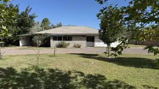 825 Giles Lane, Socorro 