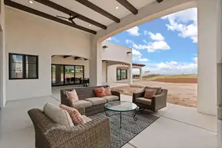 8601 BEVERLY HILLS Avenue NE Floor Plan