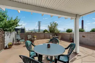 8004 CORTE DEL VIENTO NW Patio