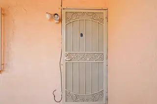 1347 YOUNG Avenue SW 