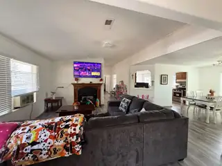 1206 GODFREY Lane Living Room