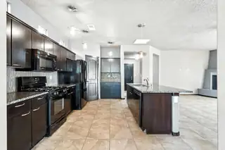 2319 STIEGLITZ Avenue SE Kitchen