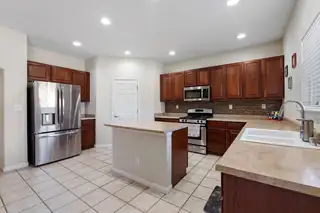 9600 THUNDER Road NW Kitchen