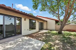 4413 ROXBURY Avenue NE Pool