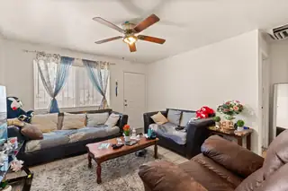 408 MESILLA Street SE 