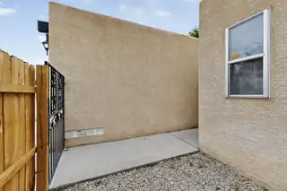 51 CALLE SAN BLAS NE View