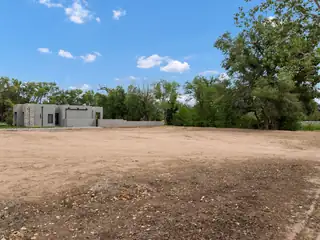 1001 COTTONWOOD Drive NW 