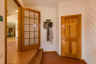 72 RUDYS Lane Living Room