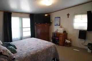 40 County Rd B40A Bedroom