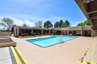 7112 Pan American NE 113 Pool