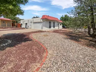 802 PINETREE Road SE Bathroom