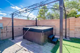 849 NICKLAUS Drive SE Hot Tub