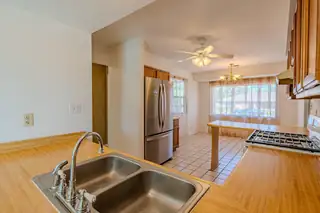 849 NICKLAUS Drive SE Kitchen