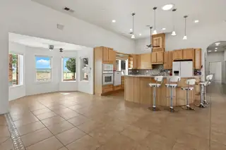 29 Mora Drive Kitchen