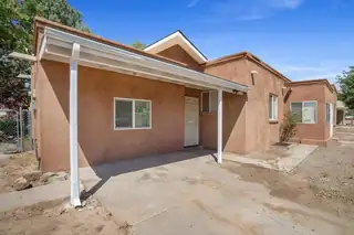 305 56TH Street SW, Albuquerque