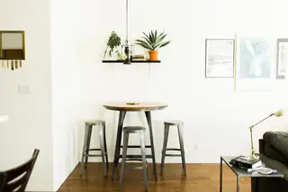 215 LANIER Drive SE Living Room