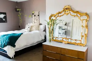 215 LANIER Drive SE Living Room