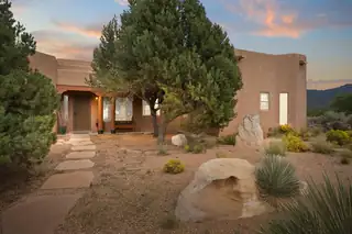 289 NM-165, Placitas 