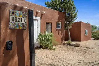 9621 CENTRAL Avenue NW C, Albuquerque