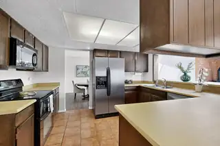 6116 DUNGAN Street NE Kitchen