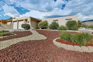 1400 WILLYS KNIGHT Drive NE, Albuquerque 