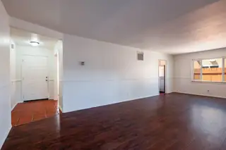 2014 Somervell Street NE Living Room