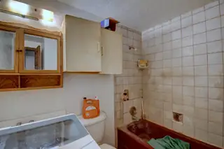 413 TAHOE Place NE Bathroom